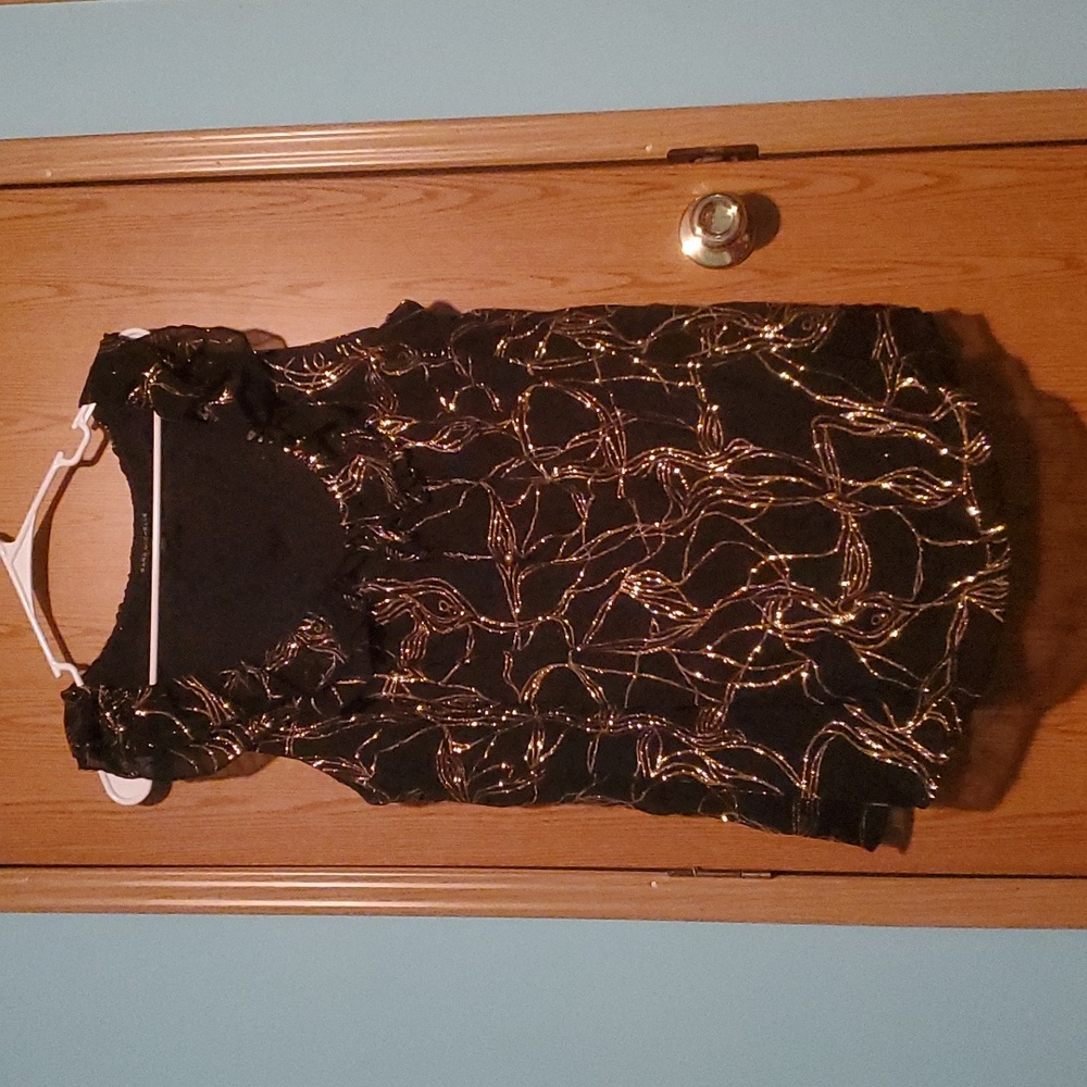 Sara Michelle womens gold sparkly blouse.  Size 2x